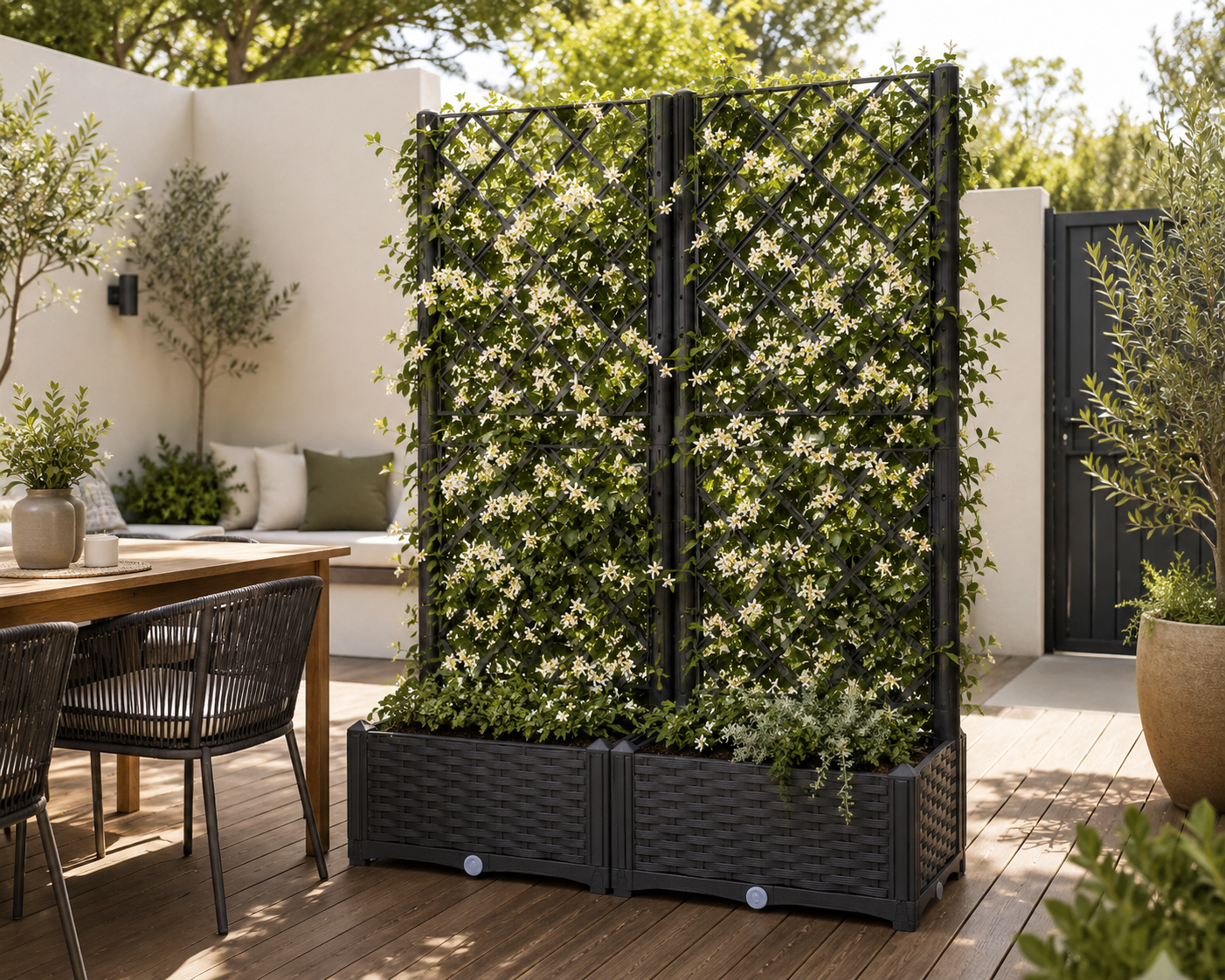 The Retreat Living Screen Planter